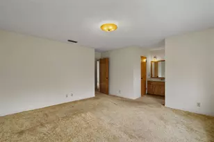 422 Patricia Rd, Georgetown, TX 78628 - Photo 8