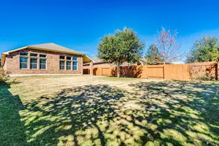 401 Strawberry Blonde Dr, Buda, TX 78610 - Photo 30