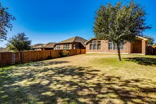 401 Strawberry Blonde Dr, Buda, TX 78610 - Photo 30