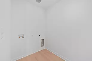 425 Brandywine Rd, Hutto, TX 78634 - Photo 8