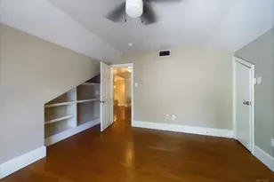 705 E 32nd St, Austin, TX 78705 - Photo 34