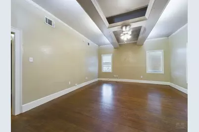 705 E 32nd Street, Austin, TX 78705 - Photo 4