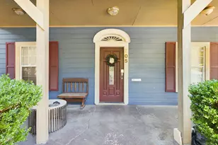 705 E 32nd St, Austin, TX 78705 - Photo 2