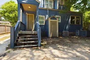 705 E 32nd St, Austin, TX 78705 - Photo 14