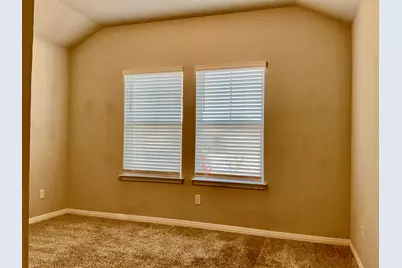 1013 Otello Way, Hutto, TX 78634 - Photo 16