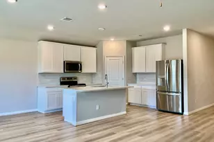 1013 Otello Wy, Hutto, TX 78634 - Photo 6