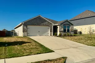 1013 Otello Wy, Hutto, TX 78634 - Photo 2