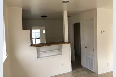 734 Trinity Street, Lockhart, TX 78644 - Photo 8