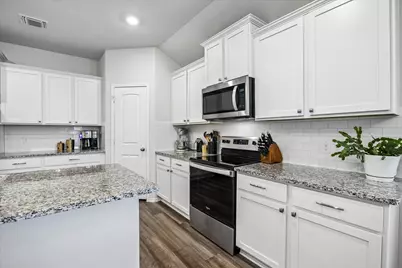 168 Onna Street, Taylor, TX 76574 - Photo 10