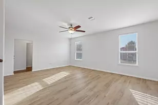 128 Leon River Loop, Hutto, TX 78634 - Photo 2