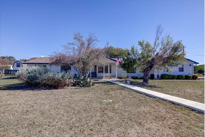 200 Harbor Cir Circle, Georgetown, TX 78633 - Photo 2