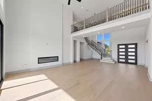 942 Bristol Crk Bnd, Lakeway, TX 78738 - Photo 10