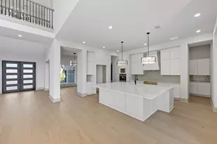 942 Bristol Crk Bnd, Lakeway, TX 78738 - Photo 8