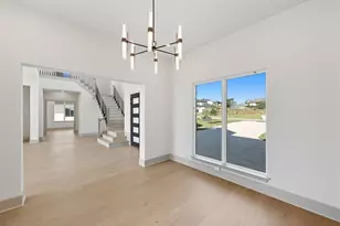 942 Bristol Crk Bnd, Lakeway, TX 78738 - Photo 12