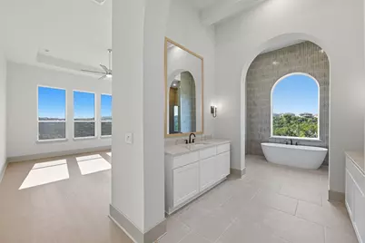 942 Bristol Creek Bend, Lakeway, TX 78738 - Photo 16