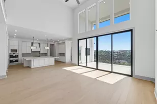 942 Bristol Crk Bnd, Lakeway, TX 78738 - Photo 4