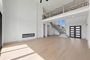 942 Bristol Crk Bnd, Lakeway, TX 78738 - Photo 10