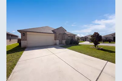 233 Atwood Loop, Jarrell, TX 76537 - Photo 14