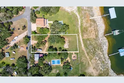 20808 Lakeshore Drive W, Spicewood, TX 78669 - Photo 4