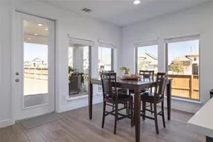 102 Fortuna Ct, Liberty Hill, TX 78642 - Photo 14