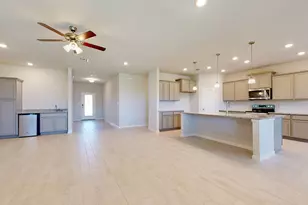 108 Kenzie St, Thorndale, TX 76577 - Photo 8