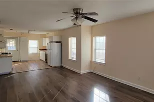 503 Martin Luther King Dr, Bastrop, TX 78602 - Photo 2