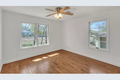 1309 Sloan Street, Taylor, TX 76574 - Photo 14