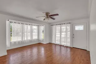 1309 Sloan St, Taylor, TX 76574 - Photo 8