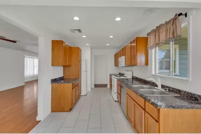 1309 Sloan Street, Taylor, TX 76574 - Photo 24