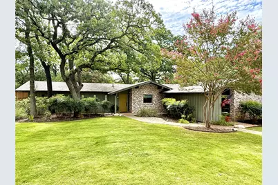 202 Tanglewood Drive, Fredericksburg, TX 78624 - Photo 1