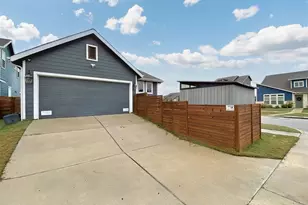 8901 Panhandle Dr, Austin, TX 78747 - Photo 20