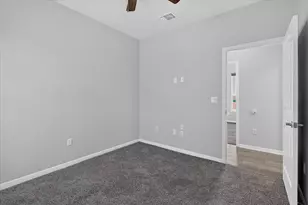 8901 Panhandle Dr, Austin, TX 78747 - Photo 26