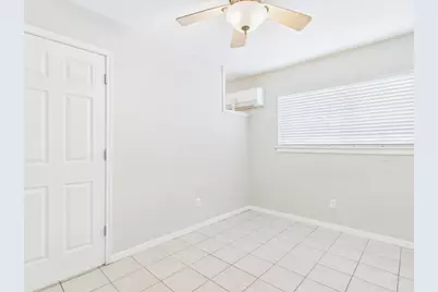 304 E 33rd Street #10, Austin, TX 78705 - Photo 14