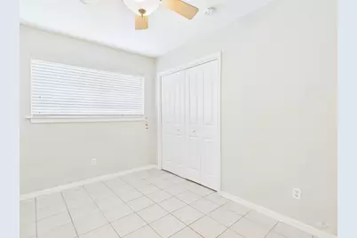 304 E 33rd Street #10, Austin, TX 78705 - Photo 12