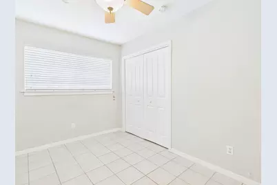 304 E 33rd Street #10, Austin, TX 78705 - Photo 12