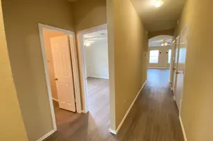 258 Western Dr, Kyle, TX 78640 - Photo 4