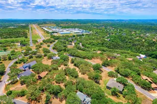 119 Bedford Dr, Spicewood, TX 78669 - Photo 16