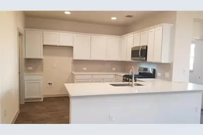 4604 Tully Drive, Pflugerville, TX 78660 - Photo 4