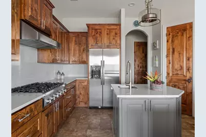 601 Wesley Ridge Drive, Spicewood, TX 78669 - Photo 14