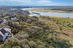 601 Wesley Ridge Dr, Spicewood, TX 78669 - Photo 2