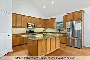 170 Woodland Ct, Bastrop, TX 78602 - Photo 8