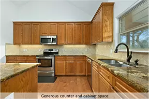 170 Woodland Ct, Bastrop, TX 78602 - Photo 10