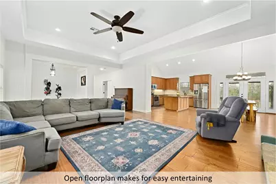 170 Woodland Court, Bastrop, TX 78602 - Photo 6