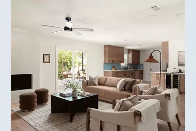 3009 Val Drive, Austin, TX 78723 - Photo 2