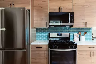 3009 Val Dr, Austin, TX 78723 - Photo 14