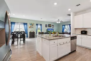 9058 Bowie Rdg, Seguin, TX 78155 - Photo 8