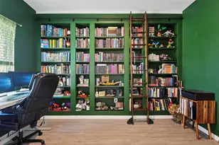 9058 Bowie Rdg, Seguin, TX 78155 - Photo 12