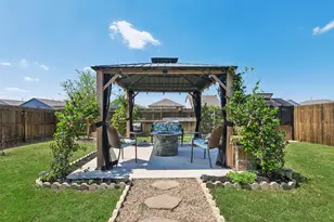 9058 Bowie Rdg, Seguin, TX 78155 - Photo 32