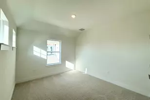 19601 Erna Dr, Pflugerville, TX 78660 - Photo 18