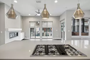5006 Pecan Springs Rd, Austin, TX 78723 - Photo 12